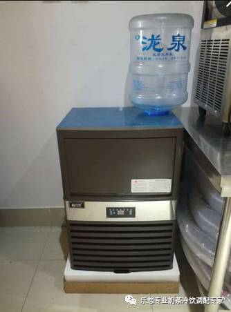 25kg可放置大桶水制冰机